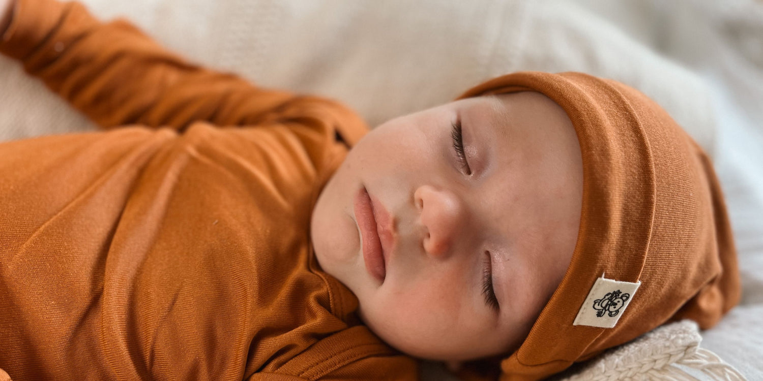 BABYS NACHTS RICHTIG ANZIEHEN: PRAKTISCHE TIPPS